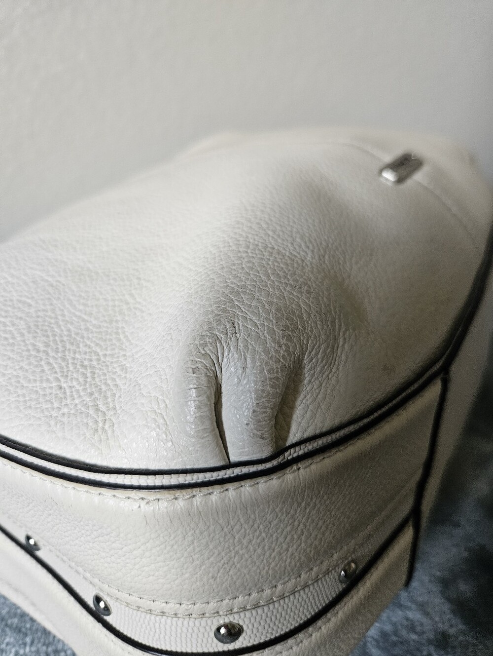 Coach Park Avery Hobo Bag - Picture 7 of 14